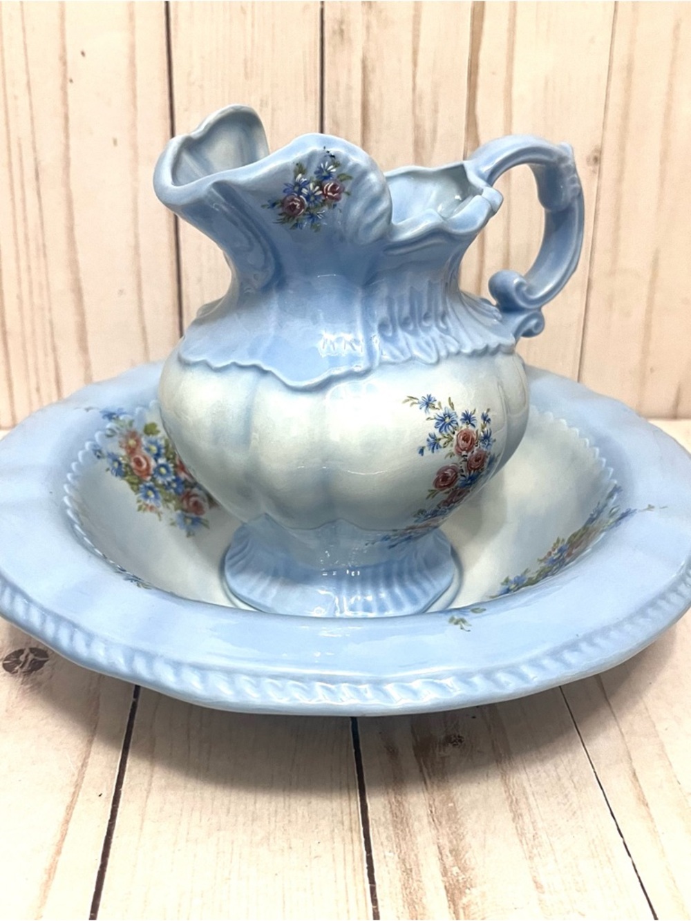 Arnels 1975 Blue Floral Pitcher & Basin Set Cottagecore Farmhouse Bathroom - Picture 3 of 16